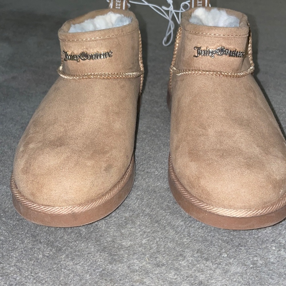 Juicy couture boots